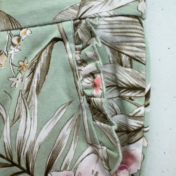 Women's Zara XS Green Floral Pants - Picture 5 of 8